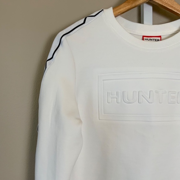 Hunter x Target Chainlink Sleeve Pullover Cropped Top - Picture 7 of 16